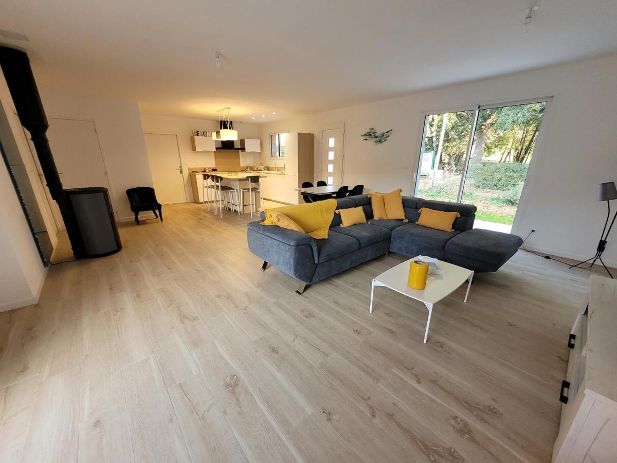 Maison Neuve Bord De Dordogne Lanzac Extérieur photo